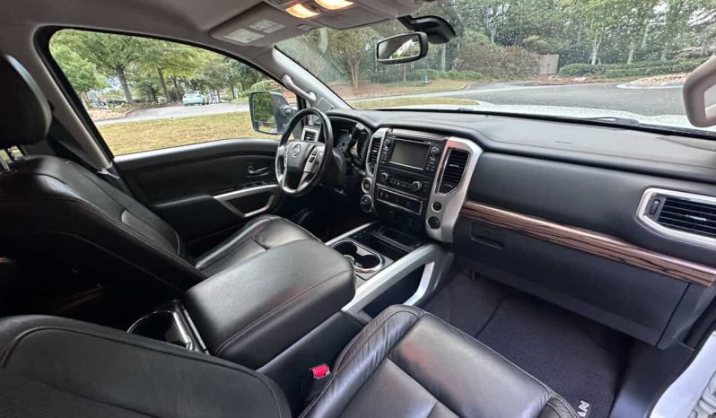 NISSAN TITAN SL full